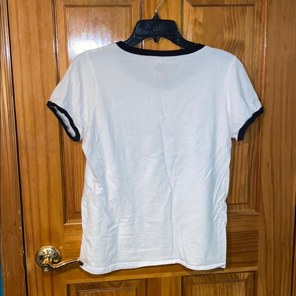 Stranger Things T-Shirt - Picture 2 of 4
